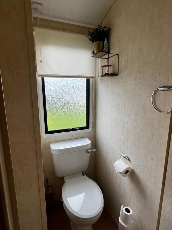 Jungle House No.26 At Three Lochs Holiday Park Newton Stewart Esterno foto